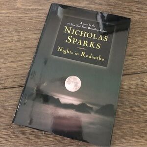 Nights in Rodanthe by: Nicholas Sparks paperback book